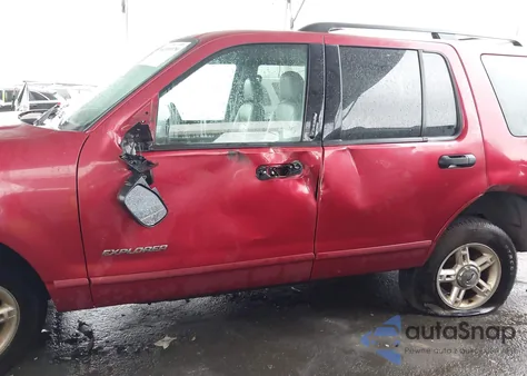 2004 Ford Explorer Nbx/Xlt z USA, uszkodzony, nr VIN 1FMZU73K54UB78689